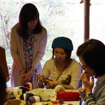 笹谷史子さんと編む、ことり柄の麻糸ポシェットレポート