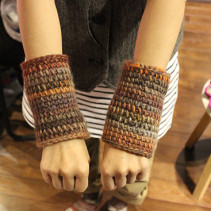 とっても簡単！アフガン編みハンドウォーマー