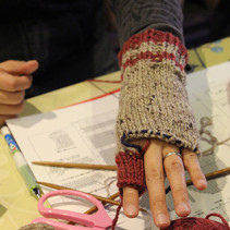 続々完成！5本指の手袋