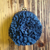 レースのついたがま口レポート