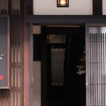 休業日・営業時間のお知らせ